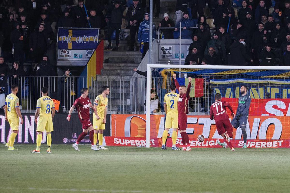 Petrolul - CFR, meci