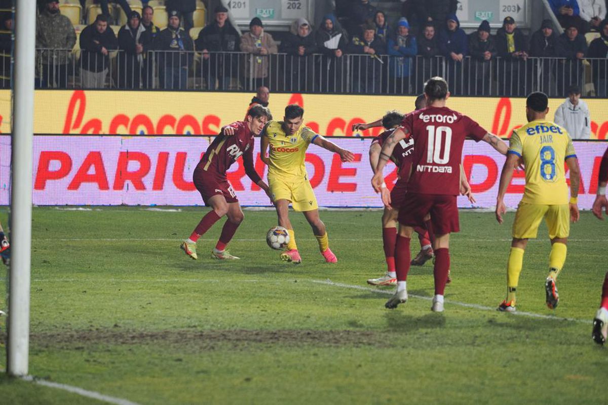 Petrolul - CFR, meci