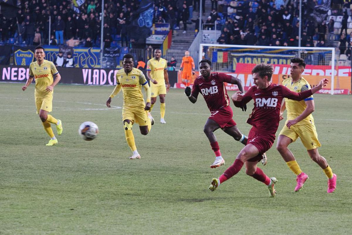 Petrolul - CFR, meci