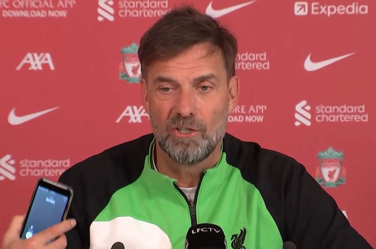 Moment amuzant la conferința de presă a lui Jurgen Klopp: „Mă sună dentistul”