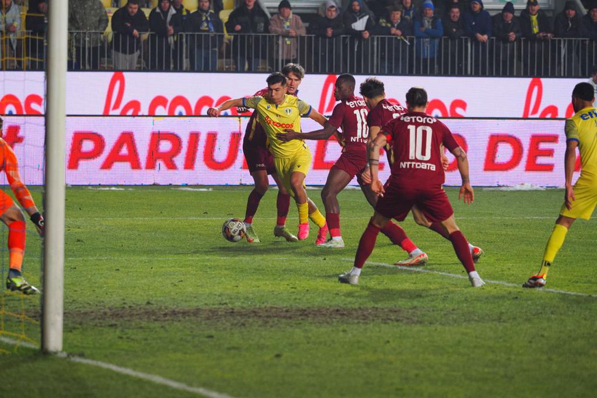 „E dezamăgire mare!” » Jucătorii Petrolului, dărâmați în vestiar după eșecul cu CFR Cluj: „E greu să vii la stadion”