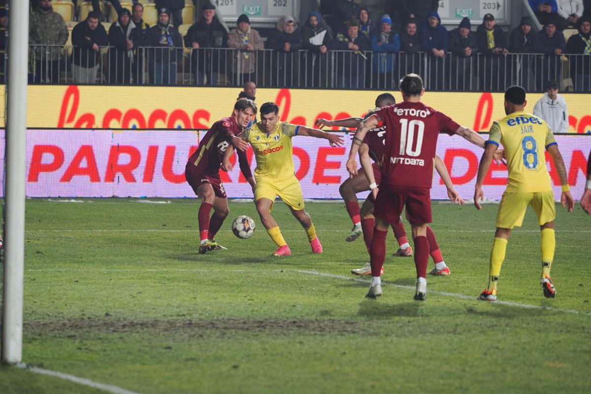 Petrolul - CFR, meci