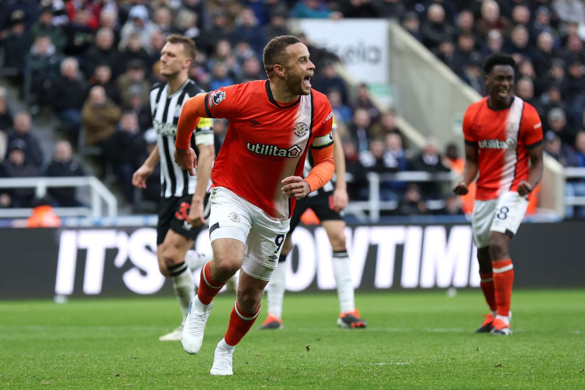 Meci NEBUN în Premier League! Newcastle și Luton au oferit un spectacol cu 8 goluri