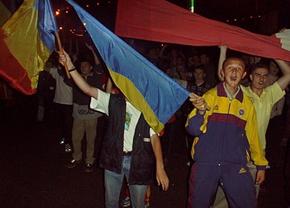 Gică Hagi i-a scos pe români în stradă și fără să joace! » Povestea nopții unice, care a revitalizat naționala României