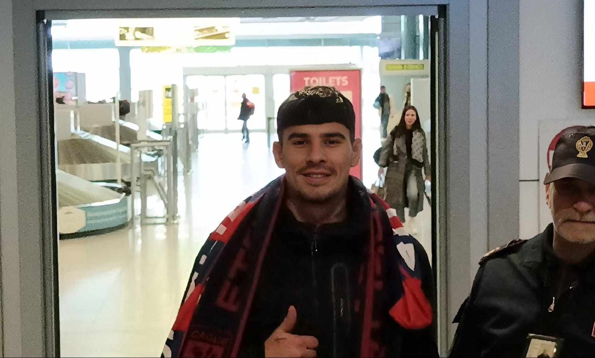 Primele imagini cu Florinel Coman după aterizarea la Cagliari