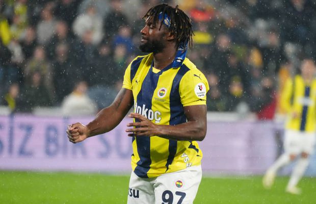 Jucătorul lui Fenerbahce s-a antrenat singur și așteaptă oferta lui Napoli