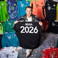 Manuel Neuer și colecția sa de tricouri ale lui Bayern / Foto: X