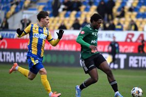 Petrolul - Unirea Slobozia, duelul suferinței în etapa #25 din Superligă » Asediu la poarta lui Rusu