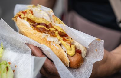 Studiu șocant citat de Guardian: „Aceste alimente sunt atât de nocive încât ar trebui tratate mai degrabă ca țigările, nu ca hrană!”