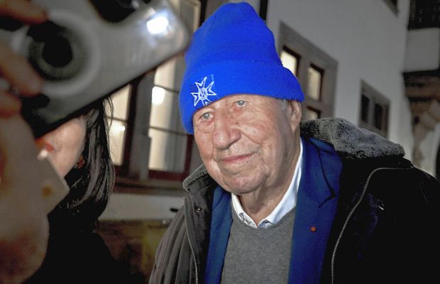 Francezii sunt scandalizați de declarațiile sexiste ale legendarului Guy Roux