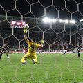 Cătălin Căbuz, schimbat la pauza meciului cu Rapid // FOTO: Imago Images