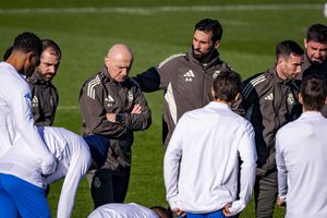 Dezvăluiri alarmante din vestiarul Realului: „Alvaro Arbeloa se antrenează mai mult decât unii jucători!”