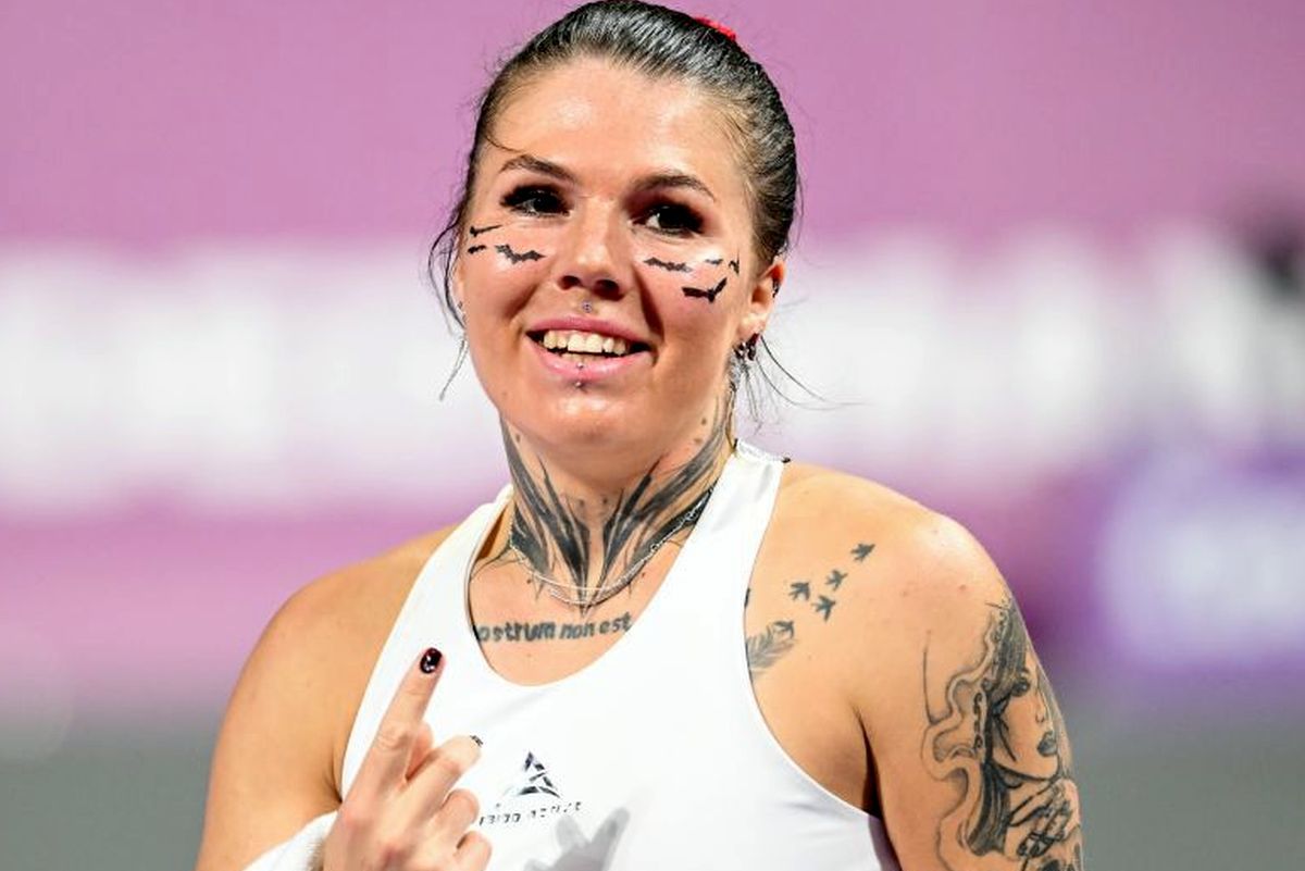 Ucraineanca Oleksandra Oliynykova s-a calificat în „sferturi” la Transylvania Open și s-a ținut de cuvânt » Gest de protest la fileu