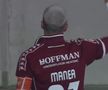 Cristi Manea, în lacrimi după Hermannstadt - Rapid, consolat de colegi / foto: captură Digi Sport