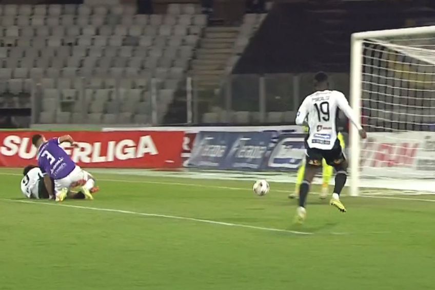 Ratarea uriașă a lui Macalou în U Cluj - FC Argeș