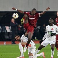 Reprezentație alb-vișinie la Sibiu