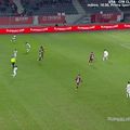Constantin Grameni (23 de ani), mijlocașul Rapidului, a înscris un gol superb în meciul cu Hermannstadt, din etapa 25 a Superligii.