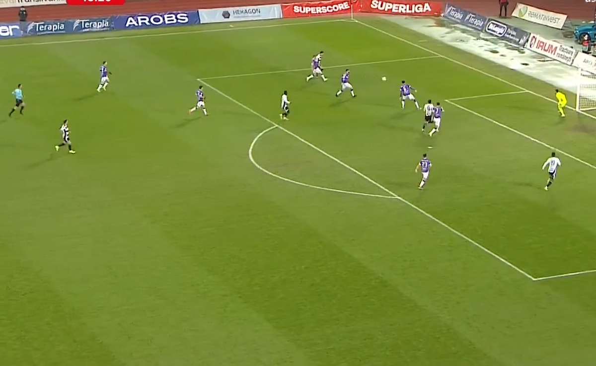 Ratare monumentală în U Cluj - FC Argeș: incredibil unde a trimis din doi metri