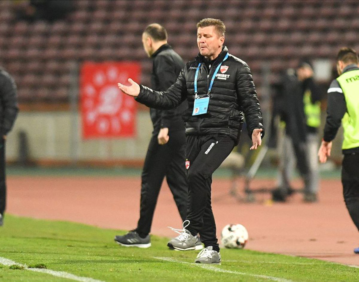 CLINCENI - DINAMO 0-0, CUPA ROMÂNIEI // liveTEXT + VIDEO ACUM » „Câinii” încearcă să își salveze sezonul!