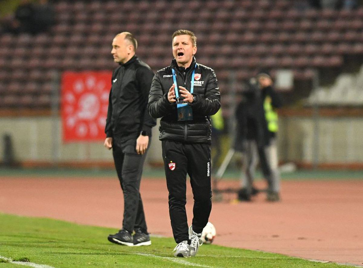 CLINCENI - DINAMO 0-1, CUPA ROMÂNIEI // FOTO + VIDEO Vor avea un play-out lung » „Câinii” se califică în semifinale, după un meci modest cu Academica