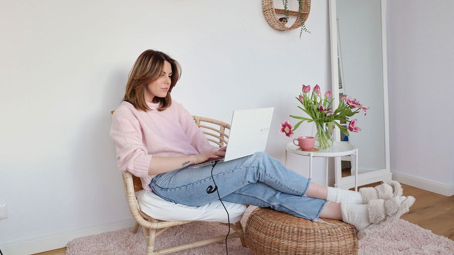 Ioana Puiu și diferențierea prin culoare și naturalețe