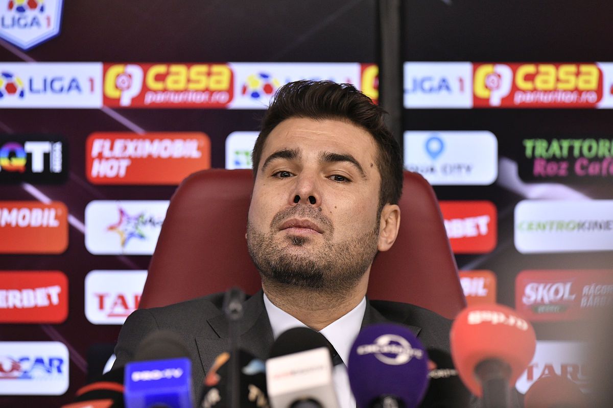 Moment amuzant la finalul conferinței lui Adrian Mutu: „Jos, jos, jos! CULCAT!” 