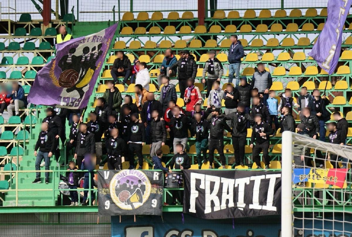Furie la FC Argeș » Fanii s-au săturat și au protestat: „Sclavi ai partidului lipsit de onoare”