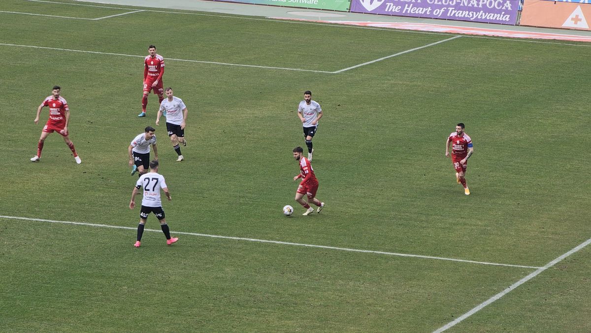 U Cluj - FC Botoșani 1-0 » Victorie cu frâna trasă! U Cluj se impune la limită, iar runda viitoare va fi pe viață și pe moarte pentru un loc de play-off