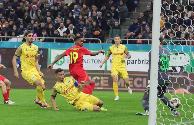 Luis Phelipe, despre faza care a decis soarta meciului FCSB - Petrolul: „E golul meu, momentul meu!”