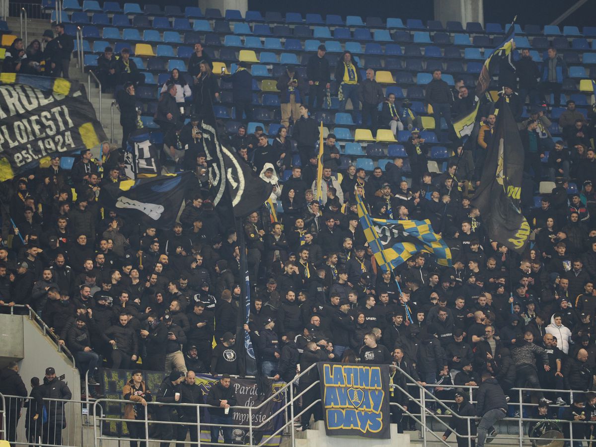 3 știri-blitz de la FCSB - Petrolul: „Steaua sunteți voi?”