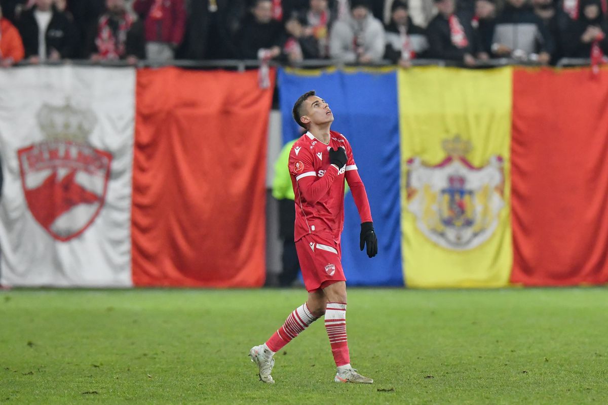 Titularul lui Dinamo nu exclude un transfer: „Îmi doresc să fac pasul”