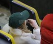 Soția și fiica lui Marius Șumudică, surprinse încălcând regulamentul pe Arena Națională la Rapid - FCSB