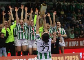Gyor, marea favorită la câștigarea Ligii Campionilor la handbal feminin, a pierdut primul trofeu al sezonului! Învinsă în finala Cupei Ungariei