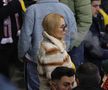 Soția și fiica lui Marius Șumudică, surprinse încălcând regulamentul pe Arena Națională la Rapid - FCSB