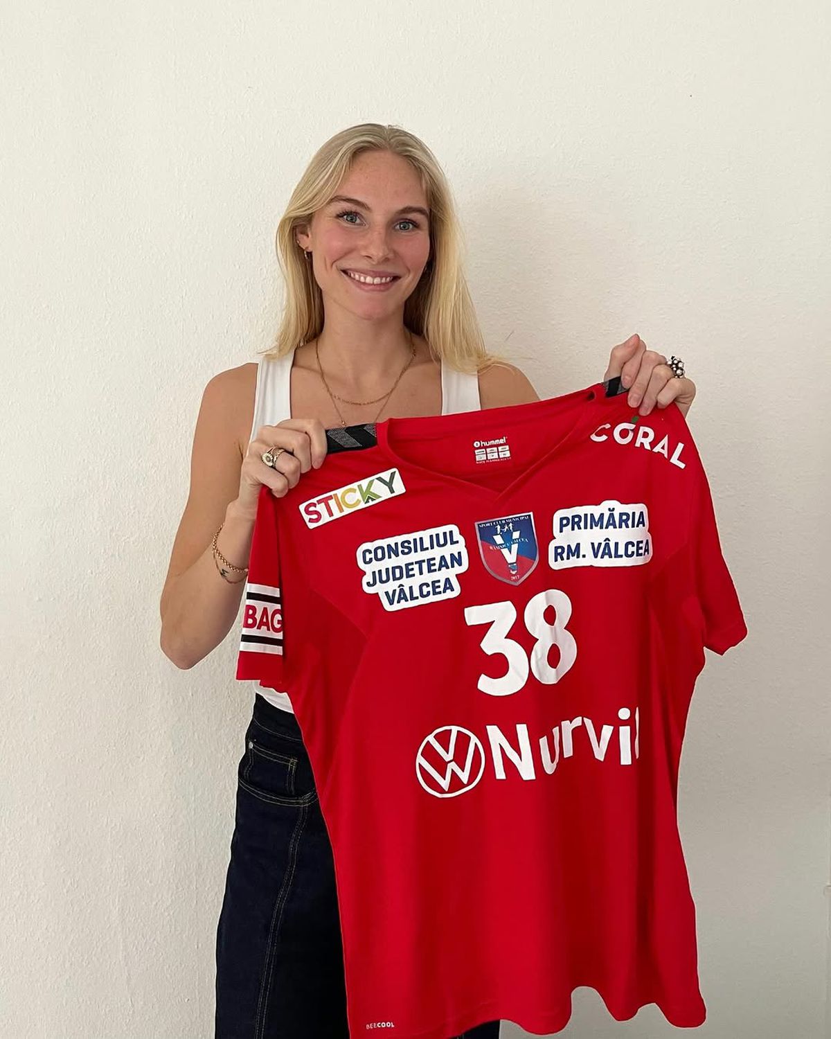 Transfer tare în „Liga Florilor” la handbal feminin: „Mi-am dorit cu adevărat să încerc o experiență nouă!”