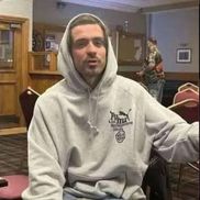 Jack Grealish se distrează cu multă bere într-un bar după meciul din FA Cup cu Manchester City