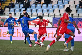 Final dramatic în Gloria Buzău - UTA Arad » Golul egalizator a venit în minutul 90+7 + Cum arată clasamentul din Superliga