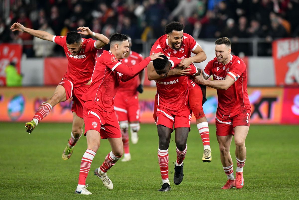 Dinamo - Hermannstadt 2-0 » „Câinii” joacă dezinvolt și obțin prima victorie după calificarea în play-off » Clasamentul ACUM