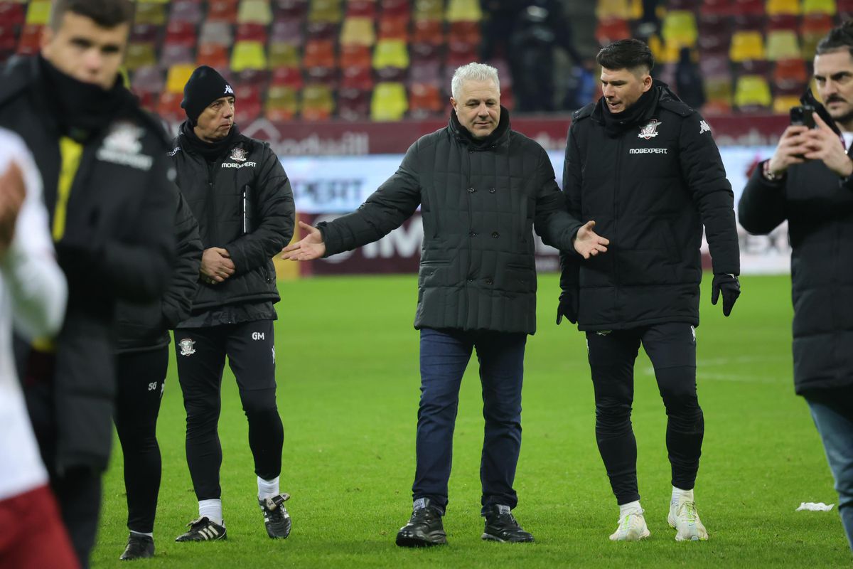 Șefului Rapidului nu i-au căzut bine gesturile lui Șumudică: „Mi-aș dori să-și canalizeze energia doar pe fotbal” + Cadoul pentru antrenor: „Ceva special”