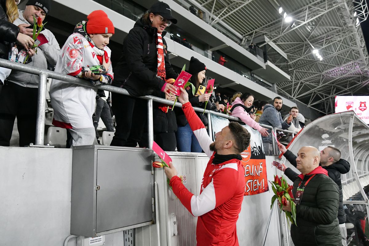 Rapidistul de-o viață a dat verdictul » Nu îi vede pe giuleșteni în lupta la titlu: „Pe ele le-am simțit cele mai puternice”