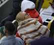 Soția și fiica lui Marius Șumudică, surprinse încălcând regulamentul pe Arena Națională la Rapid - FCSB