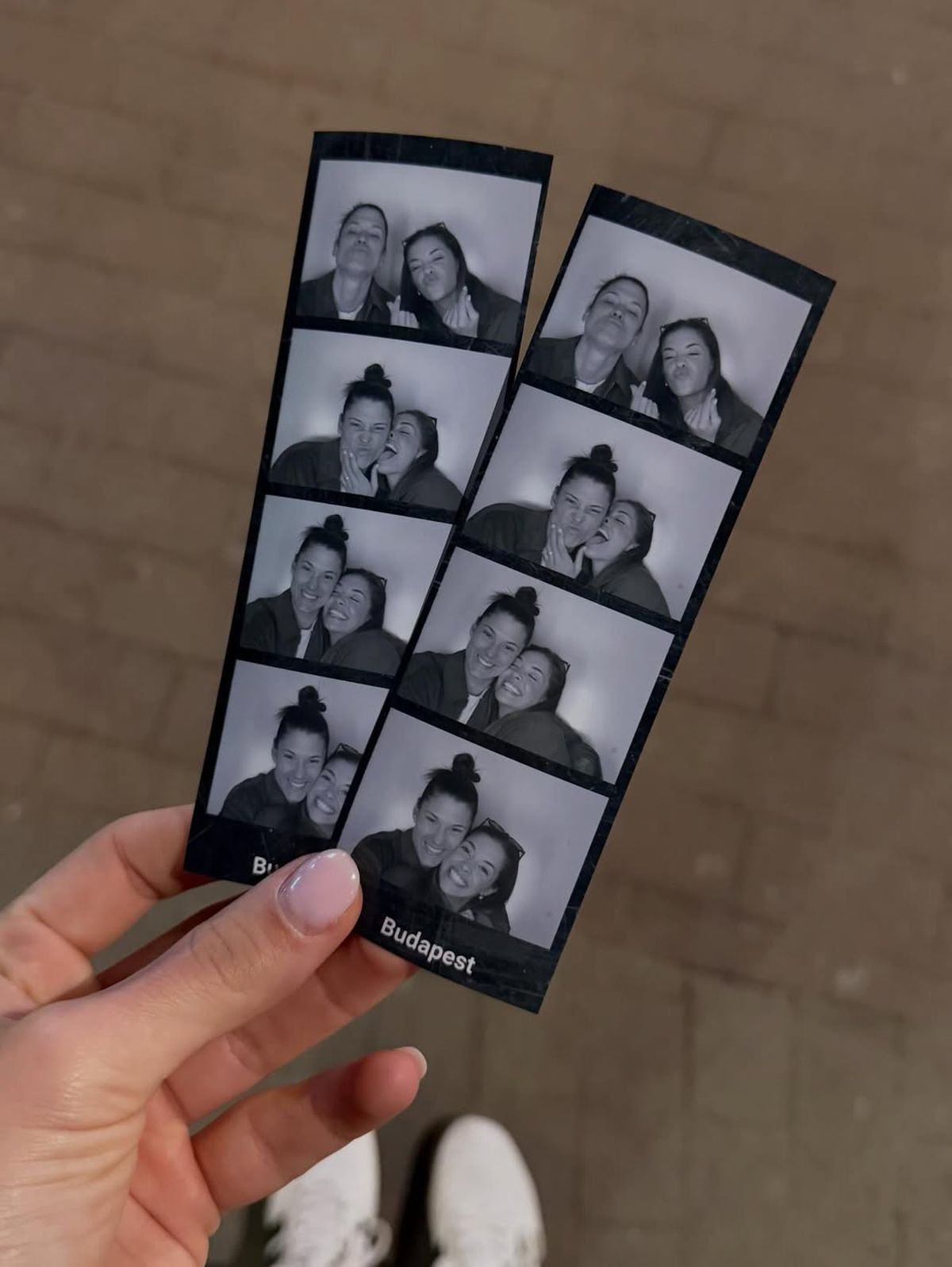 Încă un cuplu fericit în handbalul românesc » Mesaje la un an de relație: „Te iubesc mai mult decât orice”