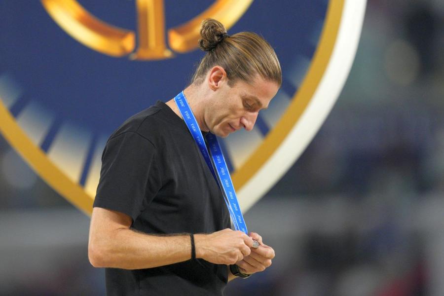 Filipe Luis, dat afară după un succes cu 8-0 contra lui Madureira în semifinalele Cupei Carioca, la al 100-lea meci / Foto: Imago Bayer Leverkusen își schimbă din nou antrenorul! » Favorit este un fost câștigător de Copa Libertadores