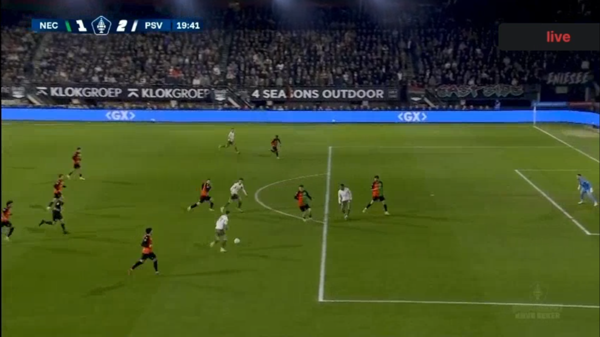 Dennis Man a făcut 2-1 în meciul cu Nijmegen