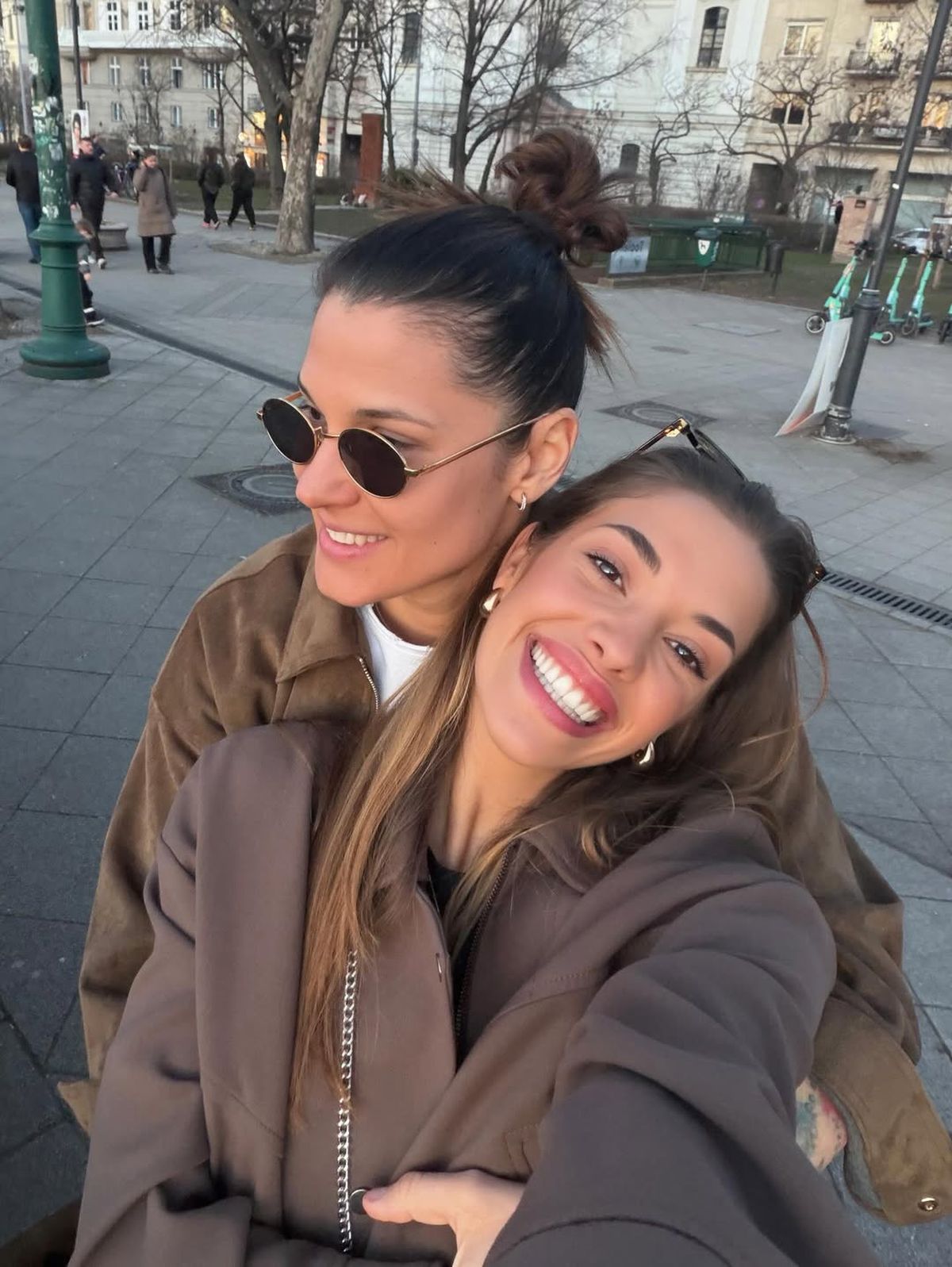 Încă un cuplu fericit în handbalul românesc » Mesaje la un an de relație: „Te iubesc mai mult decât orice”