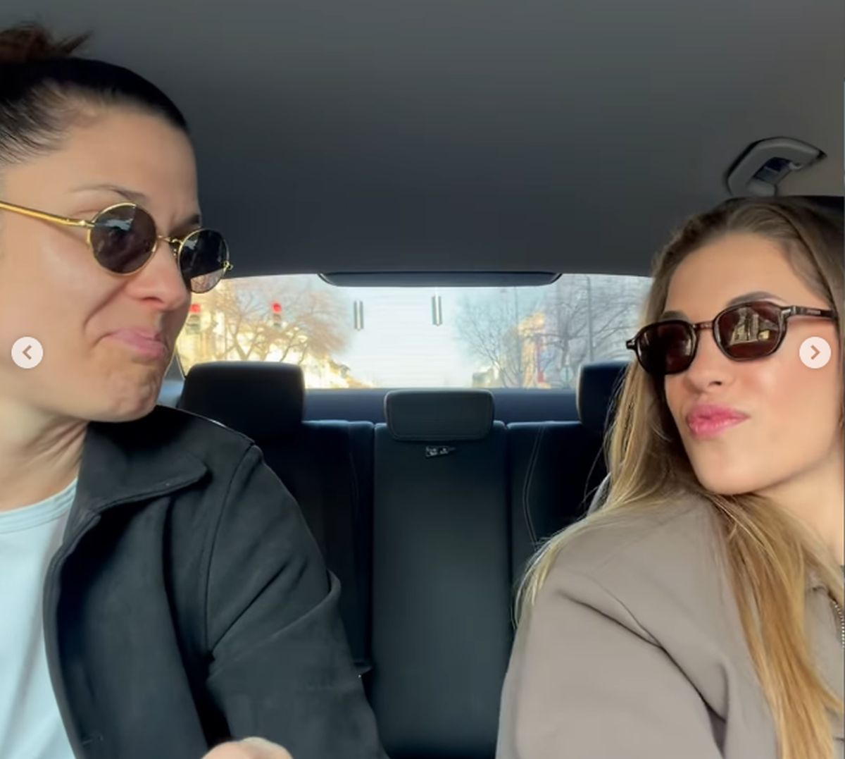 Paula Arcos și Kinga Janurik, relație