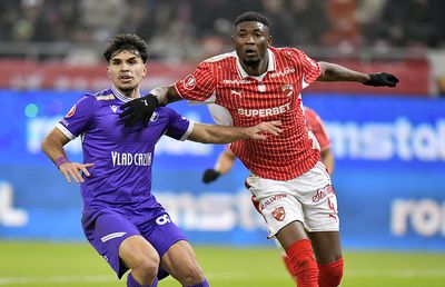 Scenariul posibil în ultima etapă le dă fiori „câinilor”: Dinamo pe 6, meci la Craiova în prima etapă din play-off!