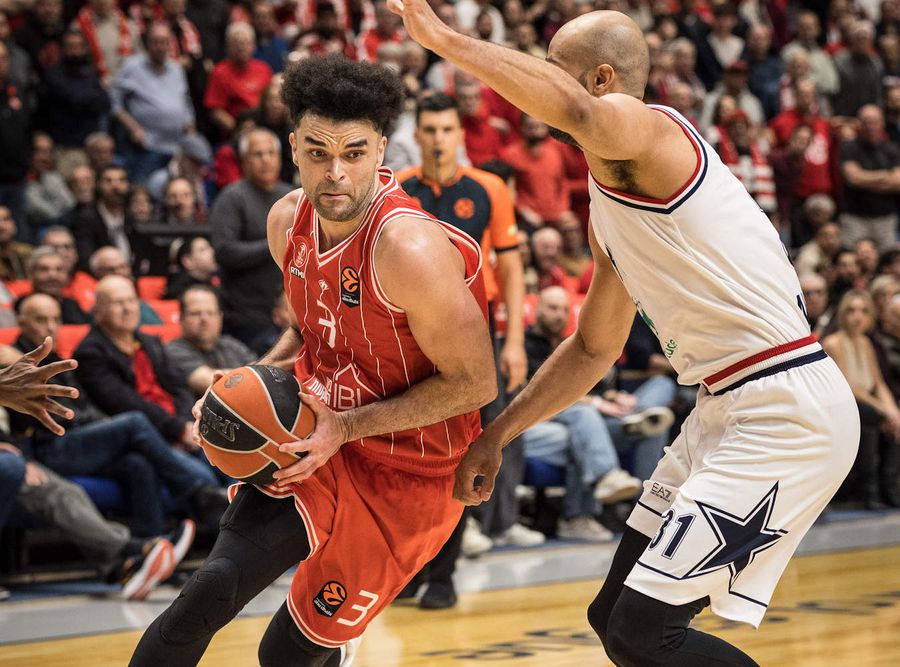 Antrenorul unei echipe de Euroligă din Israel a dezvăluit cum au trecut ultimele zile: „A fost o explozie foarte puternică la 700 de metri de reședința mea”