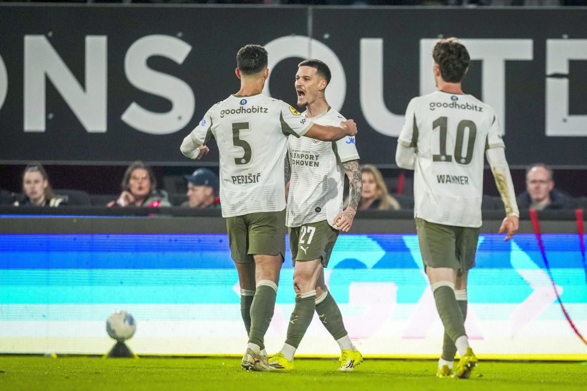 Dennis Man, gol frumos în Nijmegen - PSV » Românul a greșit apoi la reușita decisivă și a părăsit Cupa Olandei