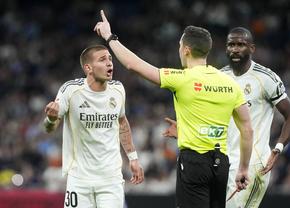„Santiago Bernabeu” reacționează la dezastru! Revoltă împotriva președintelui: „Demisia!”